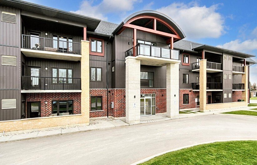 The Crossing Apartments - The Crossing Apartments