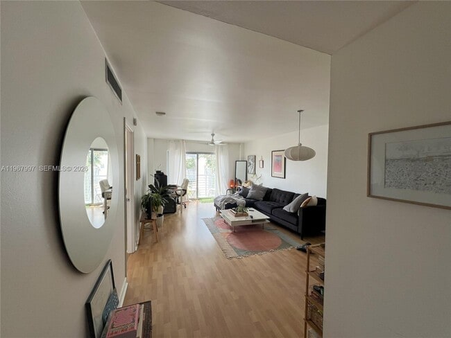 Photo - 1450 Lincoln Rd Unit 408