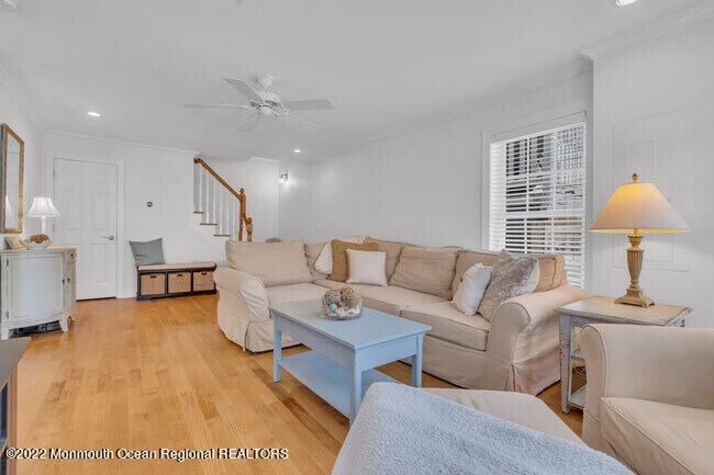 63 Fort Ave