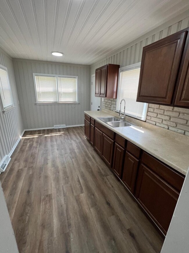 Photo - 20744 Audrey Ave