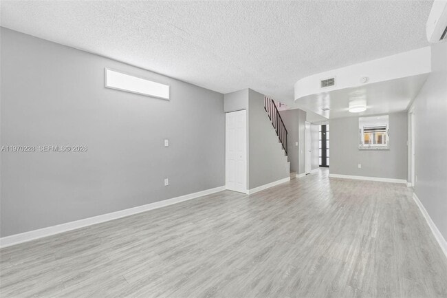 Photo - 1096 W 42nd Pl