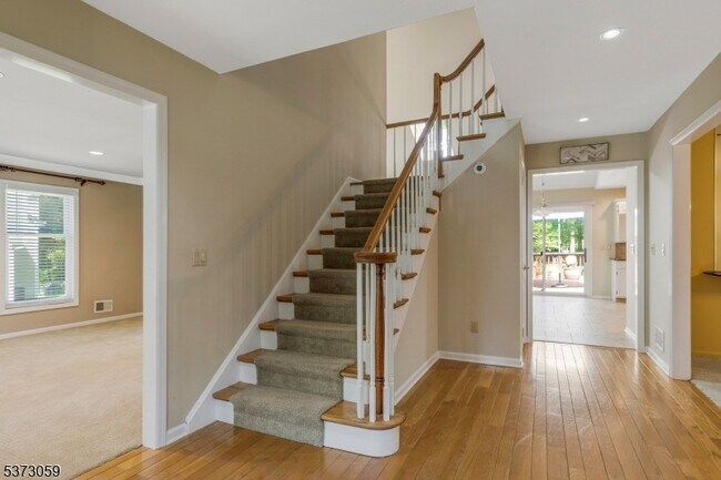 Photo - 833 Carnoustie Dr