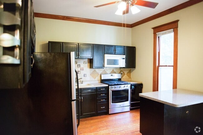 Building Photo - 3021 Knox Ave S Unit 1 Rental