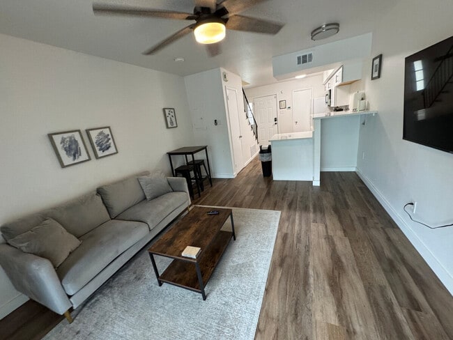 Photo - 798 S Cedar St Unit SI ID1296522P