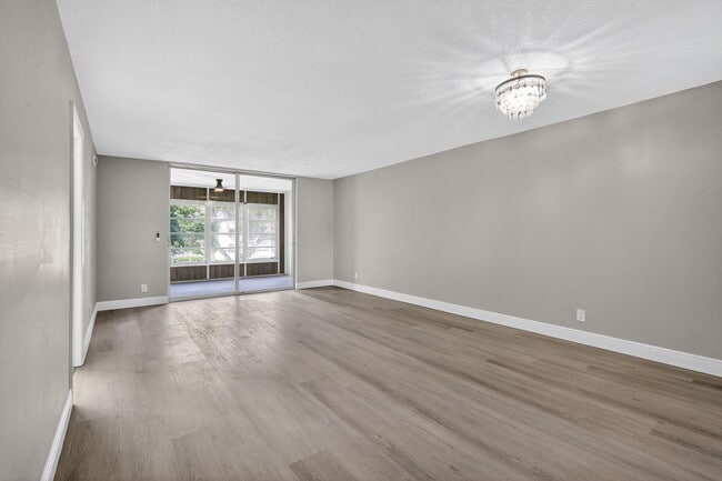 Photo - 14527 Bonaire Blvd Unit 309