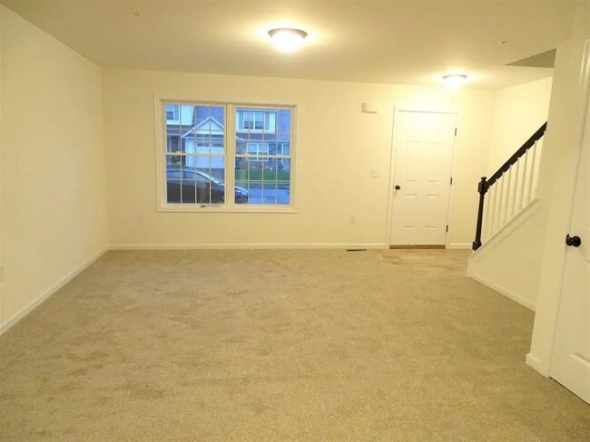 Photo - 2 Broken Arrow Dr