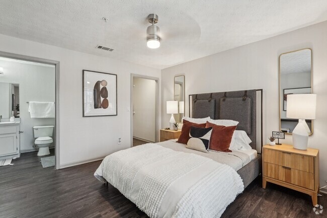 Building Photo - Gwinnett Pointe Rental