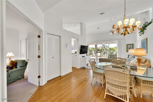 Photo - 27031 Lake Harbor Ct Unit 202