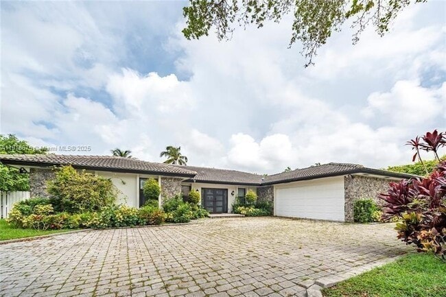 Building Photo - 4371 Casper Ct