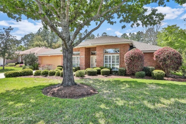 Photo - 11960 Lake Fern Dr House