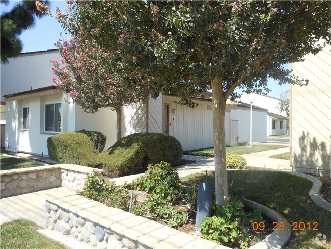 Building Photo - 334 Meadow Ct Rental