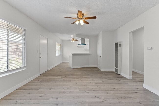 Photo - 147 S Magnolia Ave Apartment Unit 10