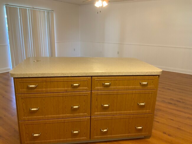 Photo - 3135 Shady Dell Ln Unidad 144