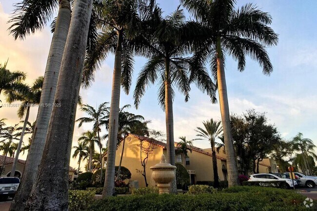 Building Photo - 4687 NW 97th Ct Unit 30 Rental