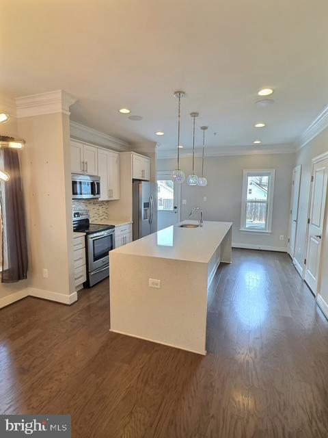 Photo - 2179 Half Moon Pl NE