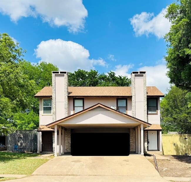 1206 Tartan Ln