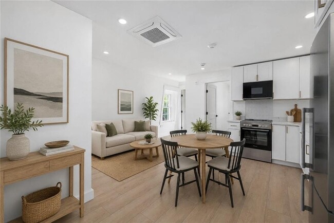 Photo - 2 Melrose St Unit 2