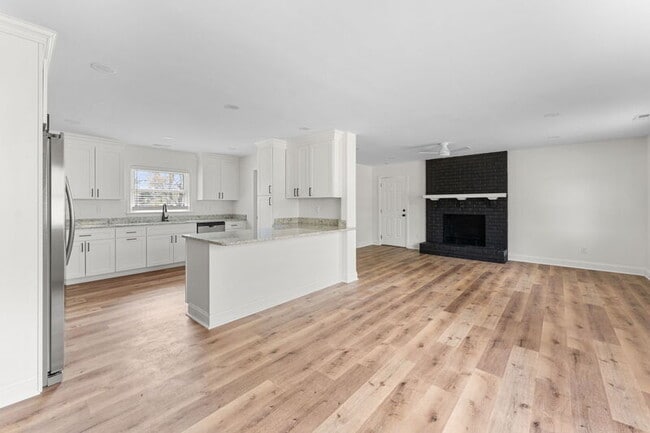 Photo - 7211 Mayetta Dr