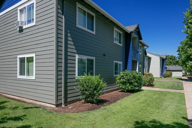 Parkside Apartments apartments — community photo