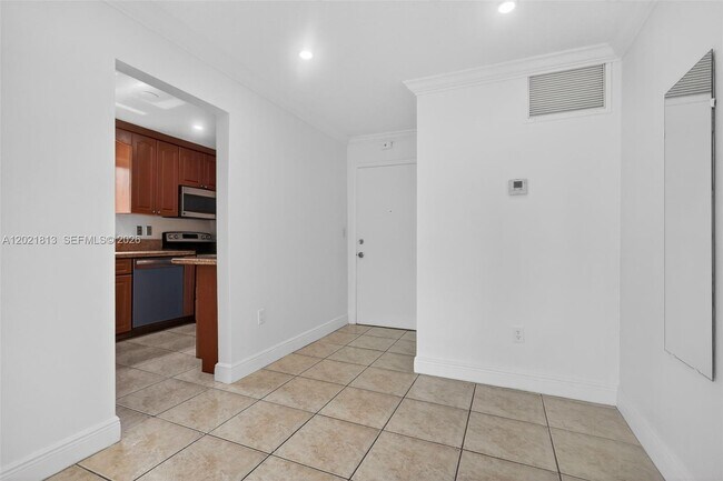 Photo - 1020 94th St Unit 301