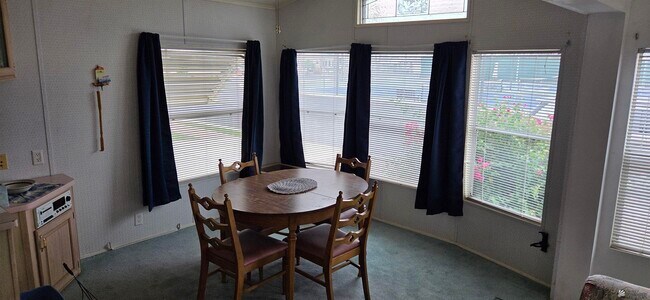 Photo - 5707 E 32nd St