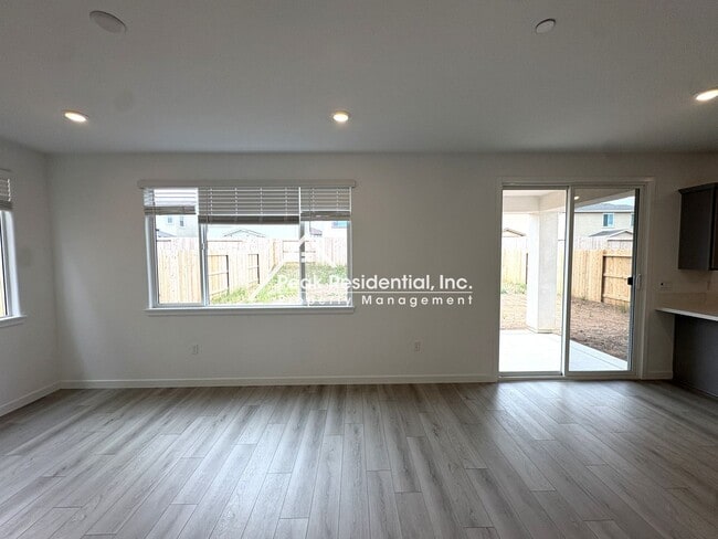 Photo - Brand New 4bd/2.5a Rancho Cordova Home With Loft-Must See!