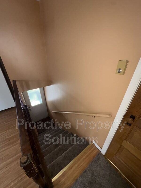 Photo - 716 W Lackawanna Ave Unidad Upper Left