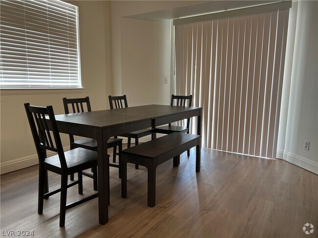 Building Photo - 8305 Aspenbrook Ave Rental