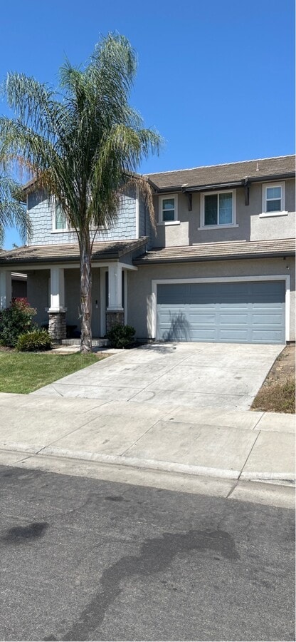 Photo - 809 Beeler St