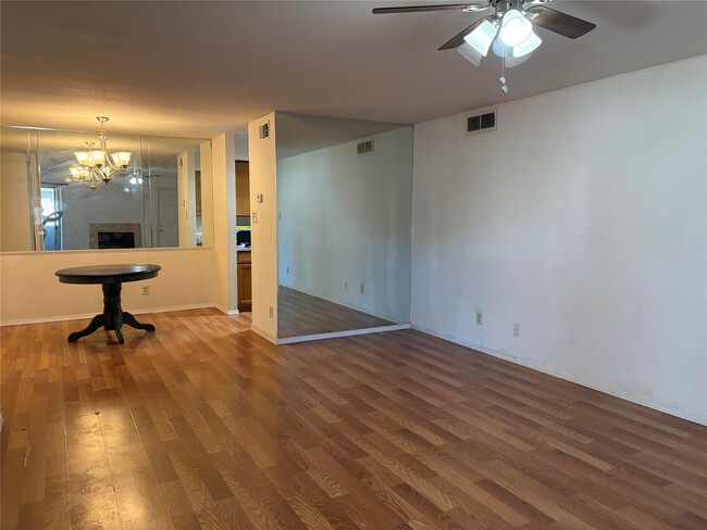 Photo - 9700 Leawood Blvd Unit 1908