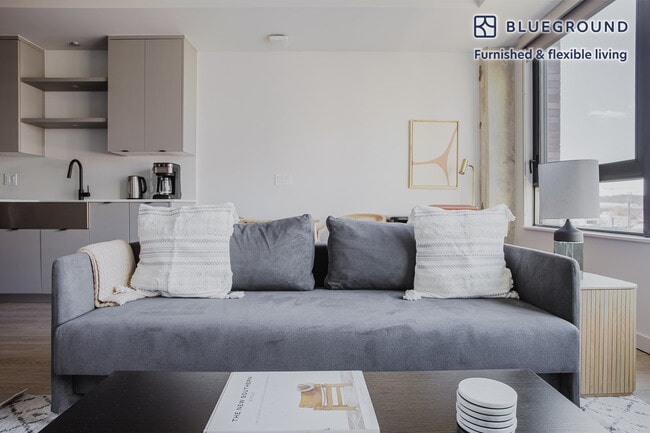 Photo - 3030 Potomac Ave Unidad FL3-ID1014