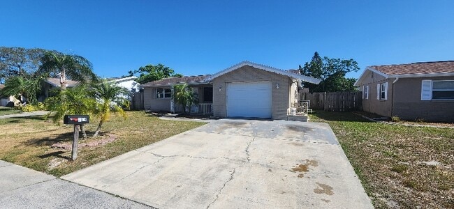 Photo - 3104 Primrose Dr