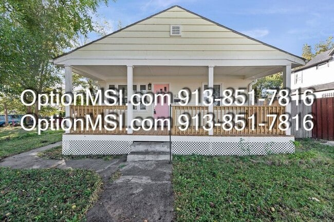 Photo - Newly Remodeled 3-Bedroom Home in Kansas C...