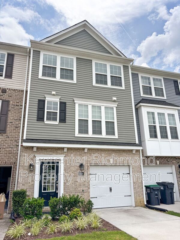Building Photo - 1404 Whitehurst Way