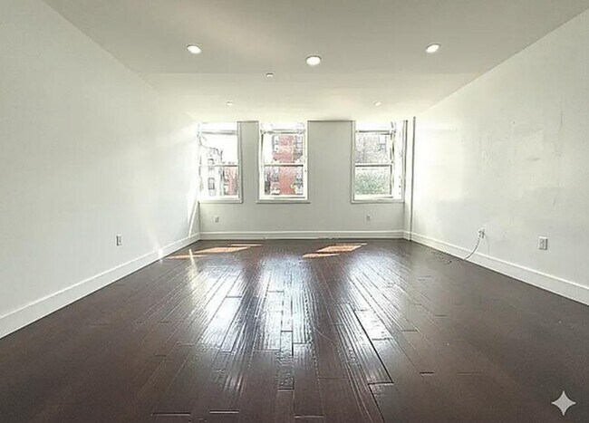 Photo - West 122nd Street Unit 2