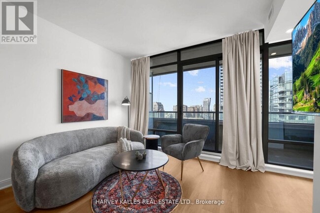 Photo - 18 Yorkville Ave Unit 1606