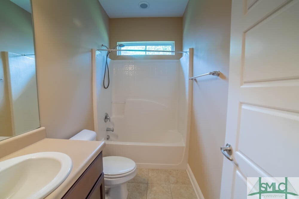 Photo - 252 Cottonham Ct Casa