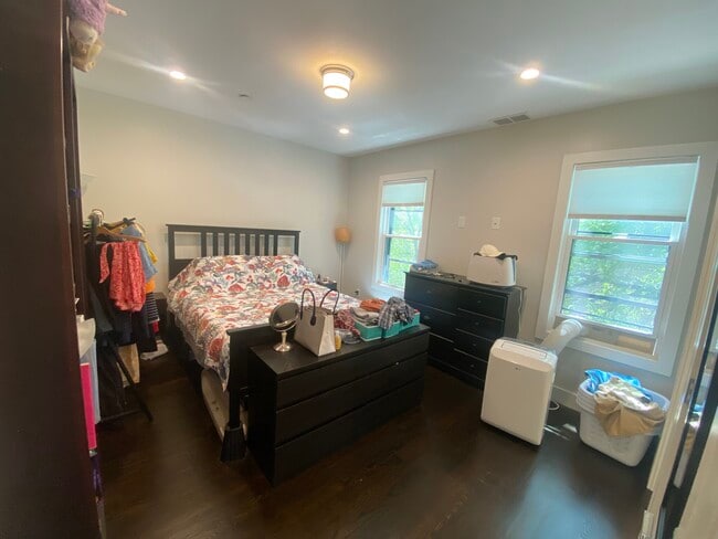 57 Hurley St
