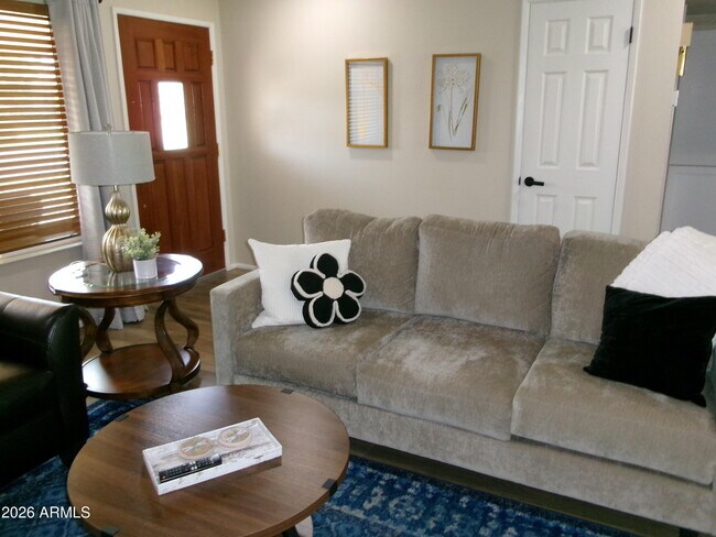 Photo - 11029 W CARON Dr