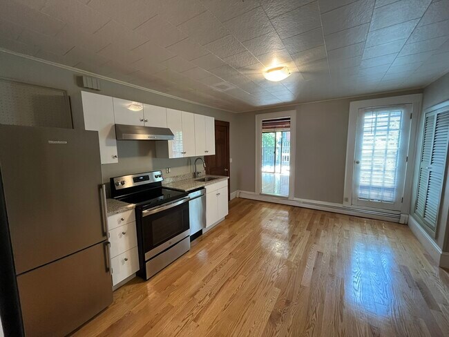 Photo - 26 Fayette St Unidad #1