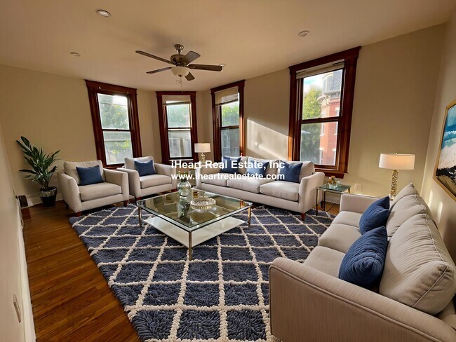 Building Photo - 338 K St Unit 1