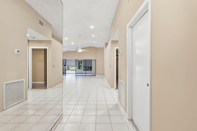 Photo - 6170 Bay Isles Dr