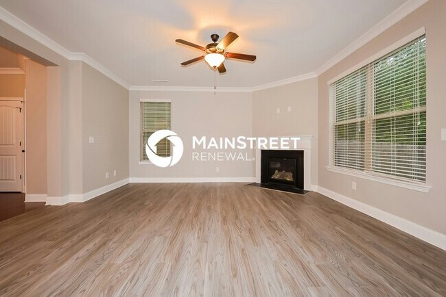 Photo - 3 Bedroom Pet-Friendly Home in Decatur, GA...