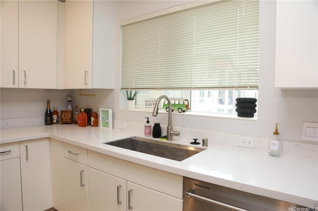 Photo - 91-3641-3641 Iwikuamoo St Unit 4307