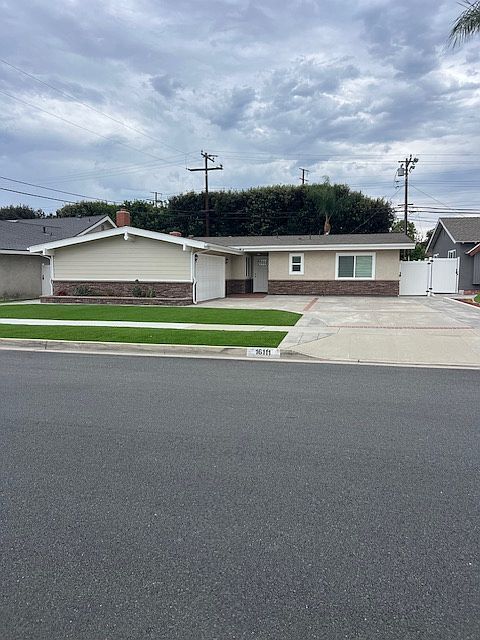 Building Photo - 16111 Amber Valley Dr Rental
