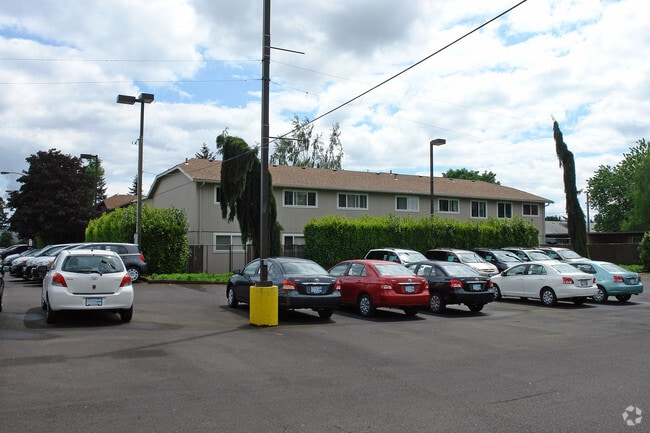 Pine Tree Lane Apartments - Pine Tree Lane Apartments