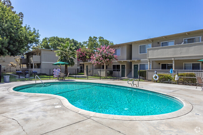 Building Photo - Bridgeford Apartments