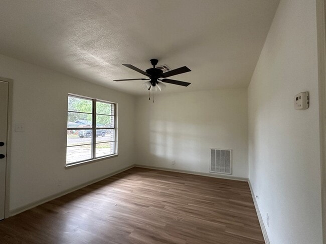 Photo - Ready for move in
