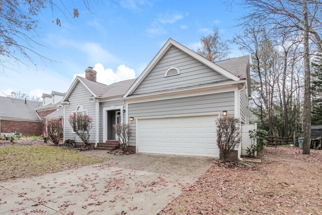 Photo - 7207 Glen Brook Ln