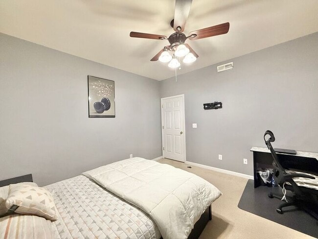 Photo - 311 Coral Creek Ln